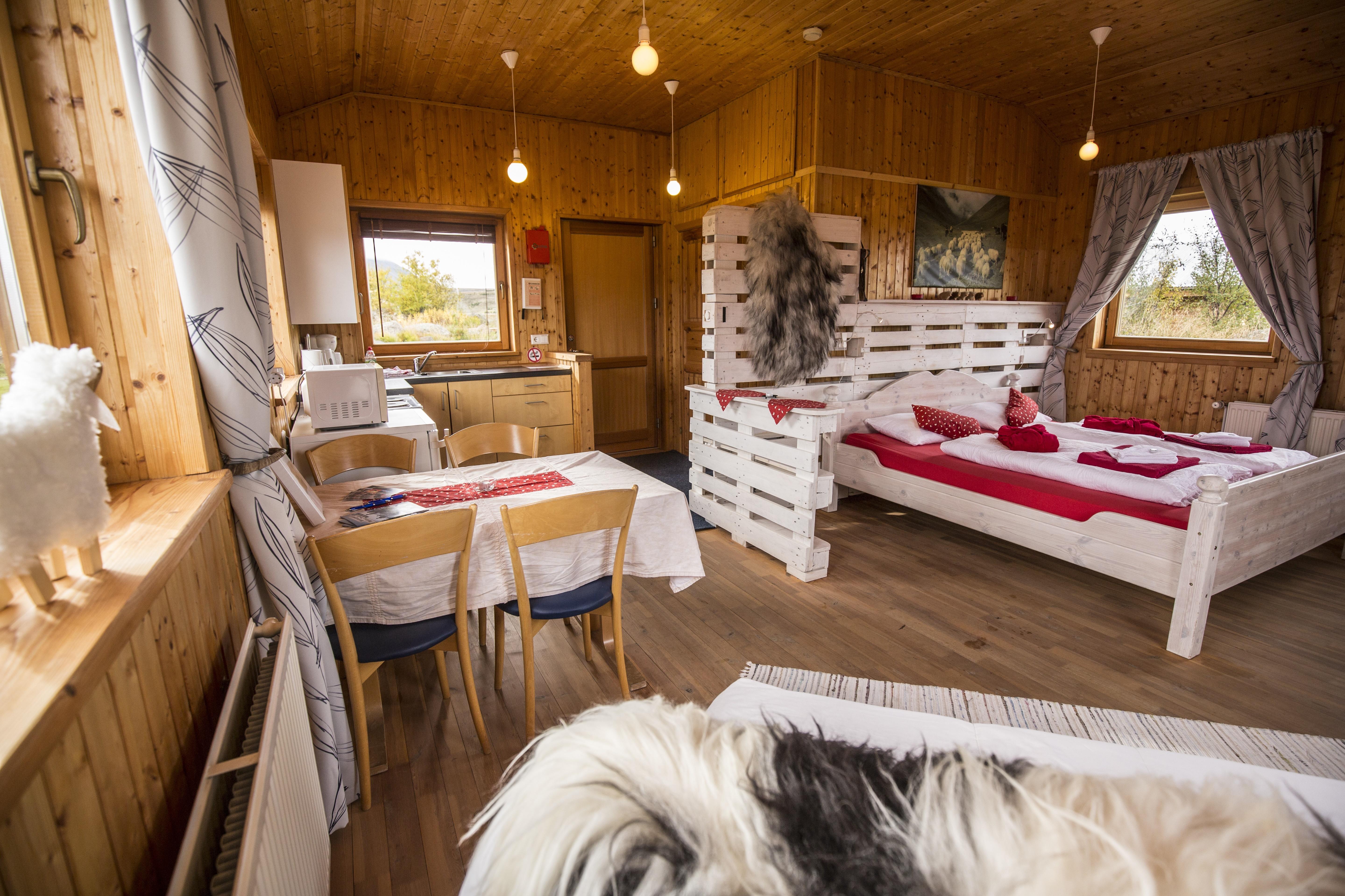 Hestasport Cottages Вармахлид Экстерьер фото