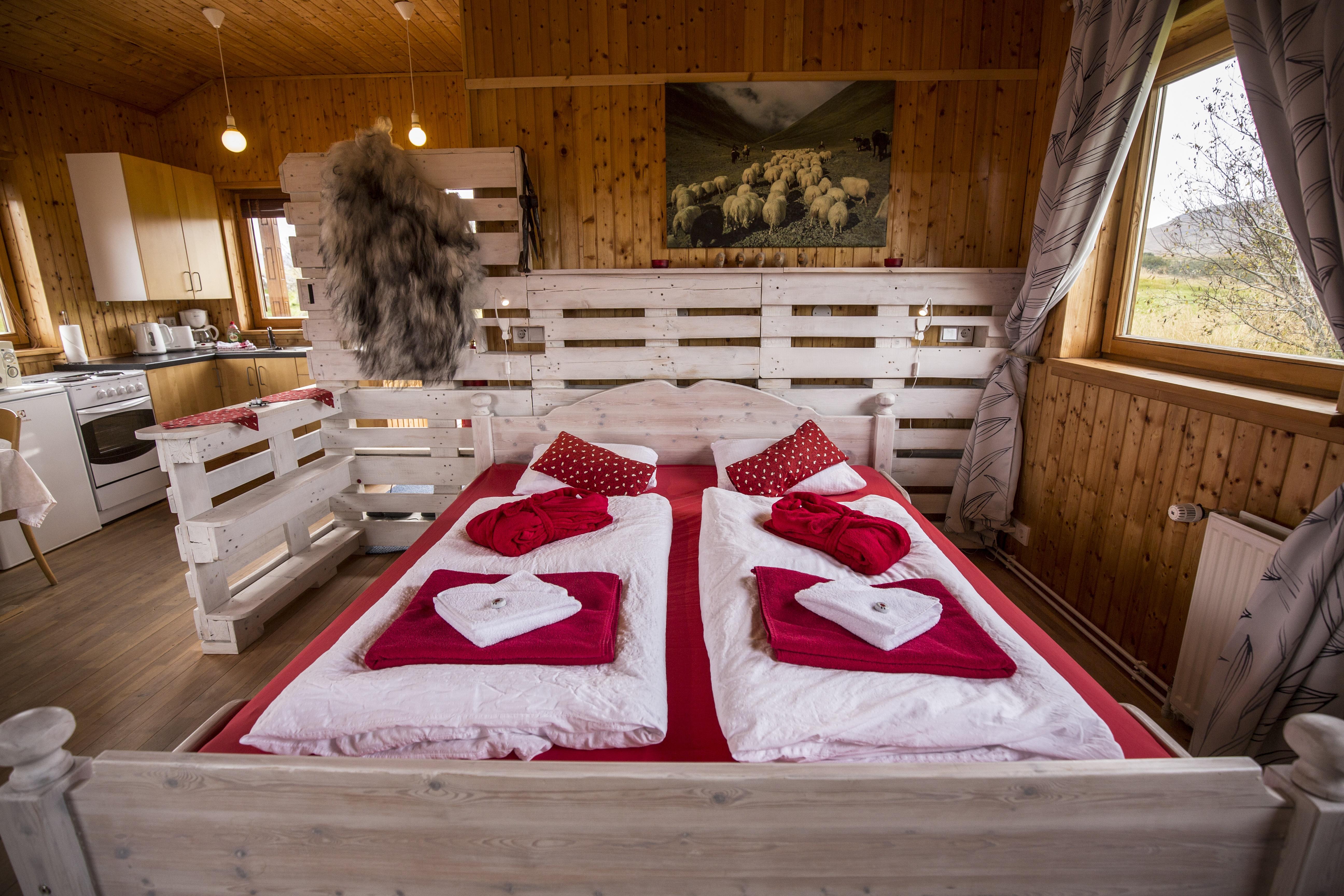 Hestasport Cottages Вармахлид Экстерьер фото